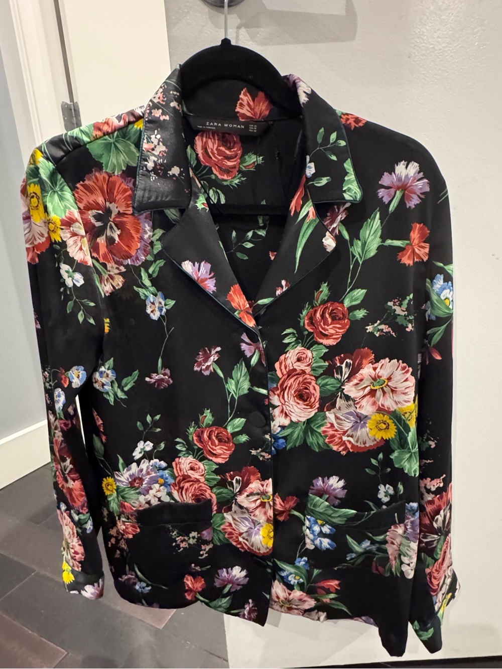 Zara Black Floral Button-Down Shirt with Multicolor Blooms